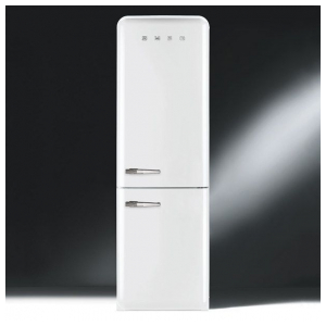 Отдельностоящий двухкамерный холодильник Smeg FAB32RWH3